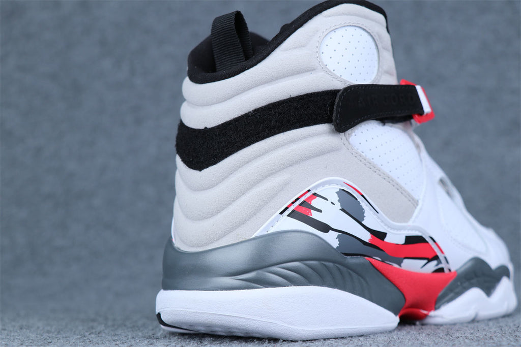 Air Jordan 8 Retro 'Bugs Bunny' 2013