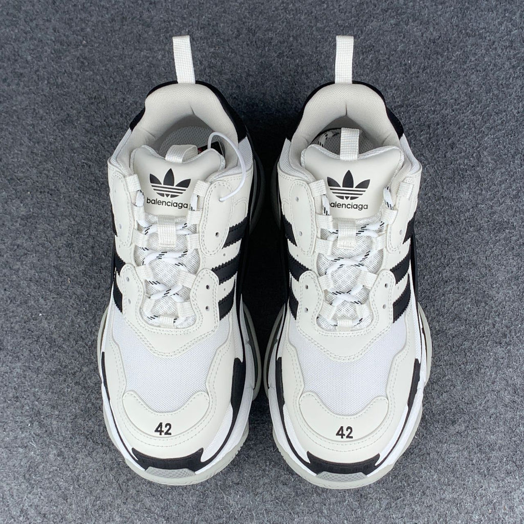Adidas x Balenciaga Wmns Triple S Sneaker 'White' (Damaged Box)