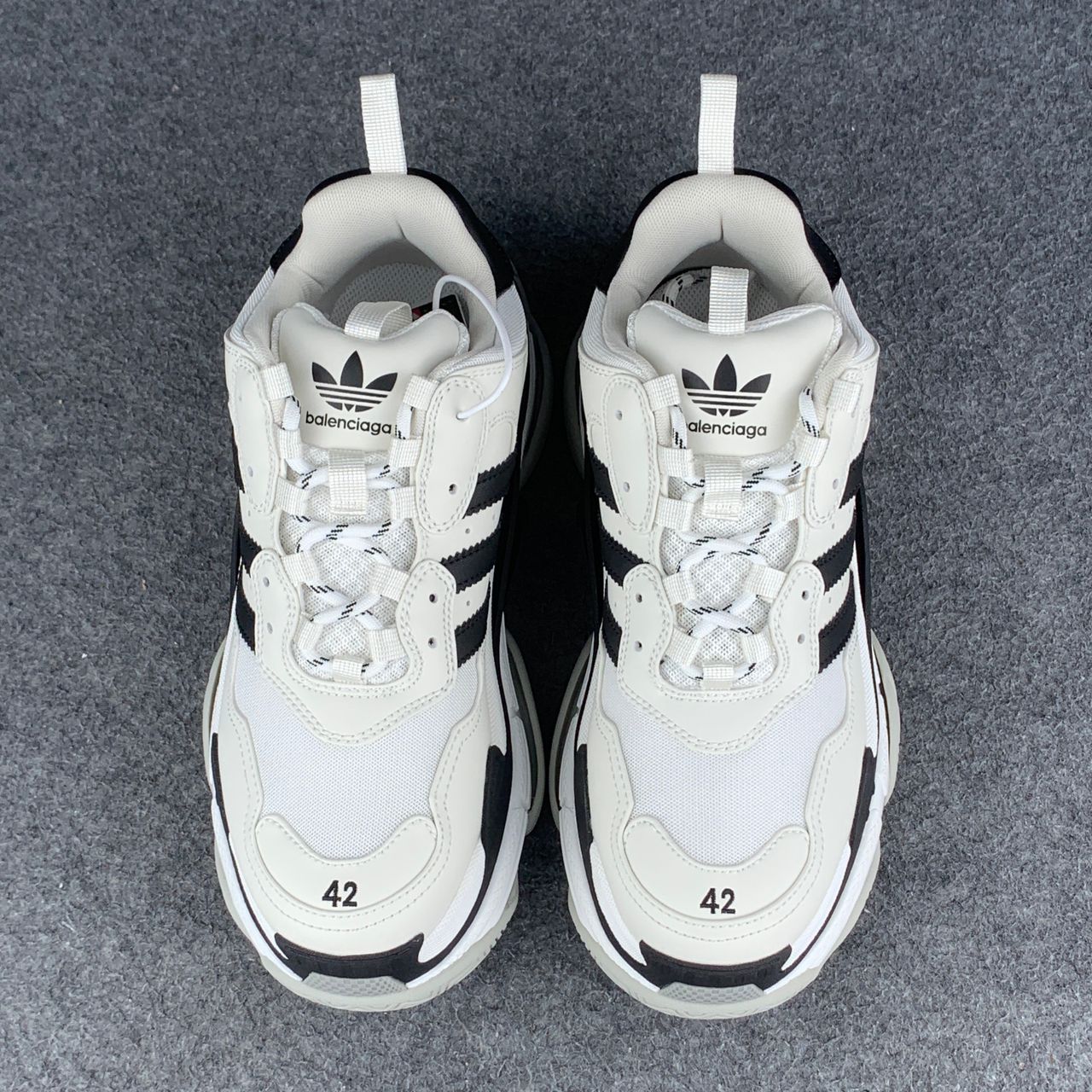 Adidas x Balenciaga Wmns Triple S Sneaker 'White' (Damaged Box)