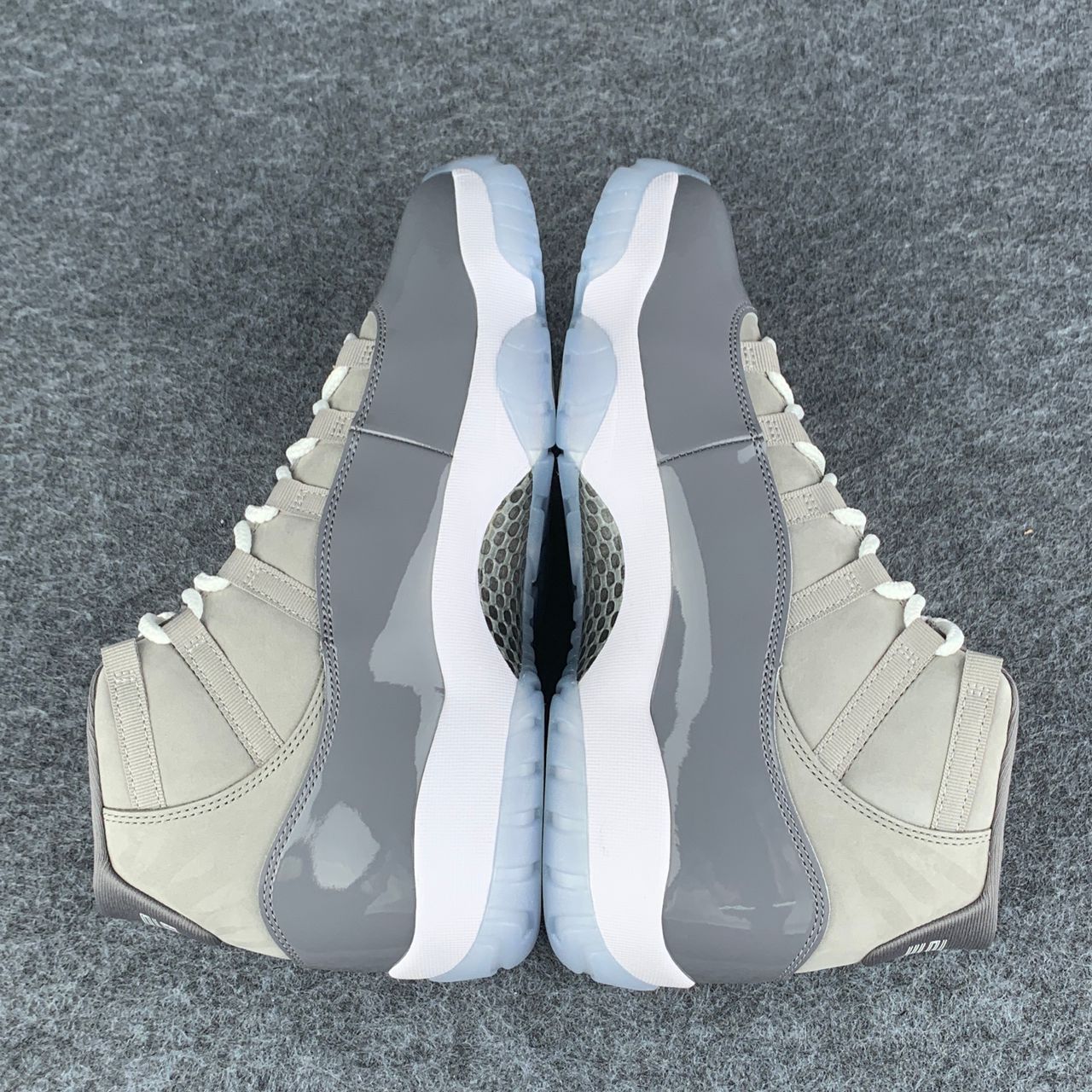 Air Jordan 11 Retro 'Cool Grey' 2021