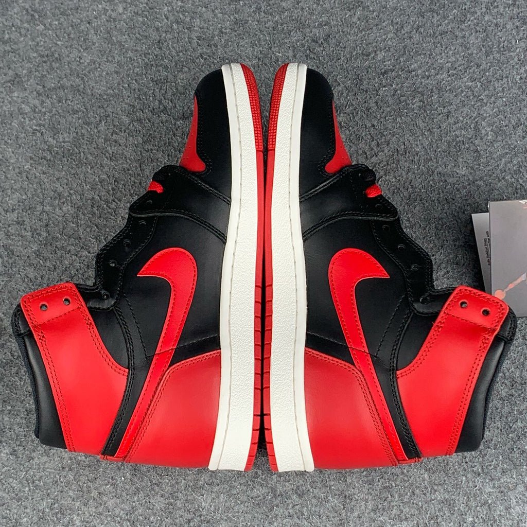 Air Jordan 1 Retro High '85 OG 'Bred / Banned' 2025