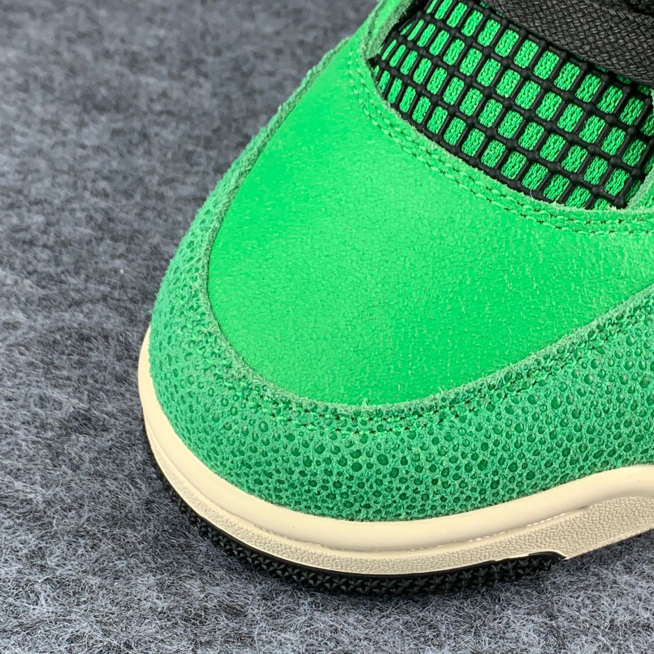 Air Jordan 4 Retro 'Manila' Sample