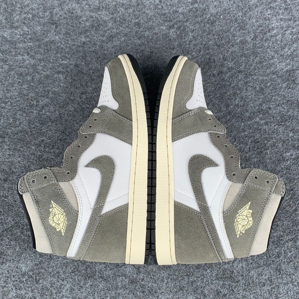Air Jordan 1 Retro High OG 'Washed Black'