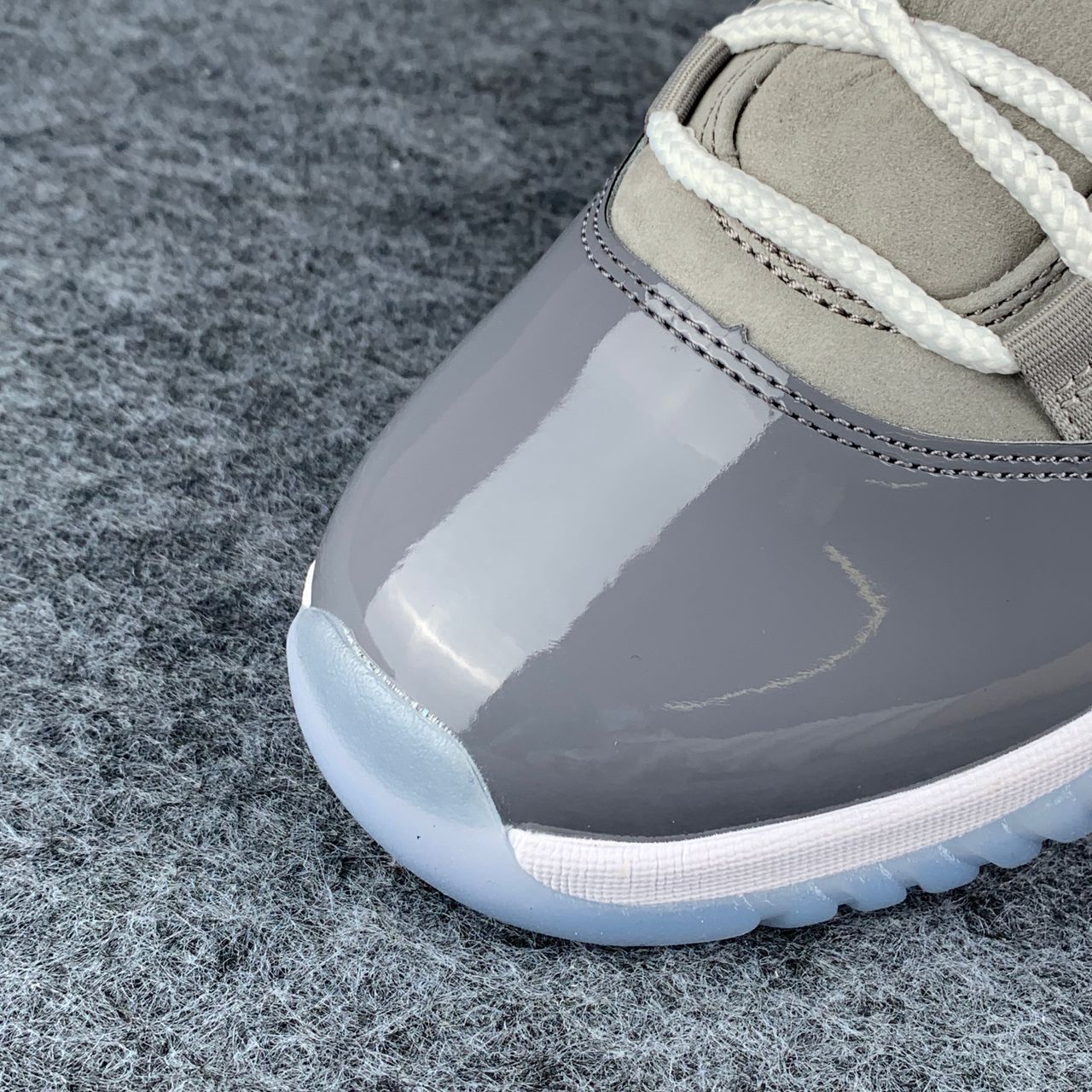 Air Jordan 11 Retro 'Cool Grey' 2021