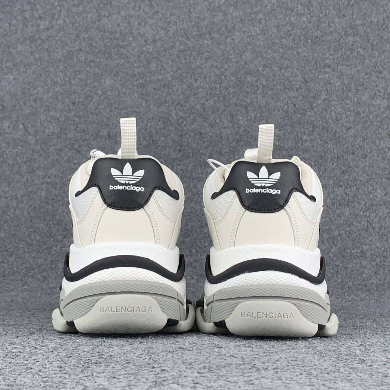 Adidas x Balenciaga Wmns Triple S Sneaker 'White' (Damaged Box)