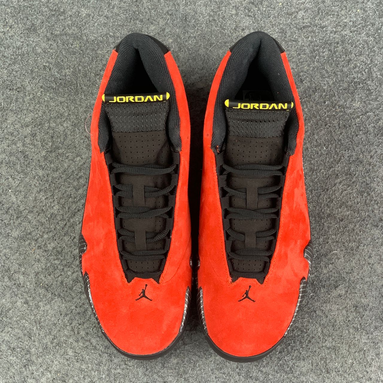 Air Jordan 14 Retro 'Ferrari' 2025
