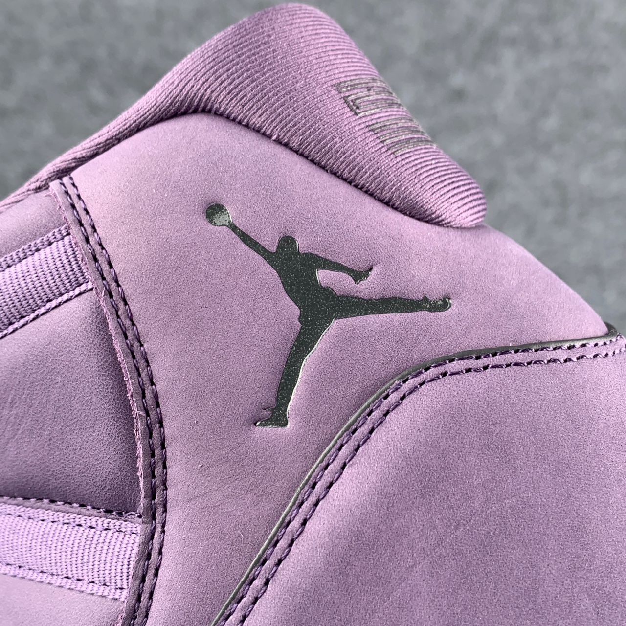 Air Jordan 11 Retro 'Mojave'