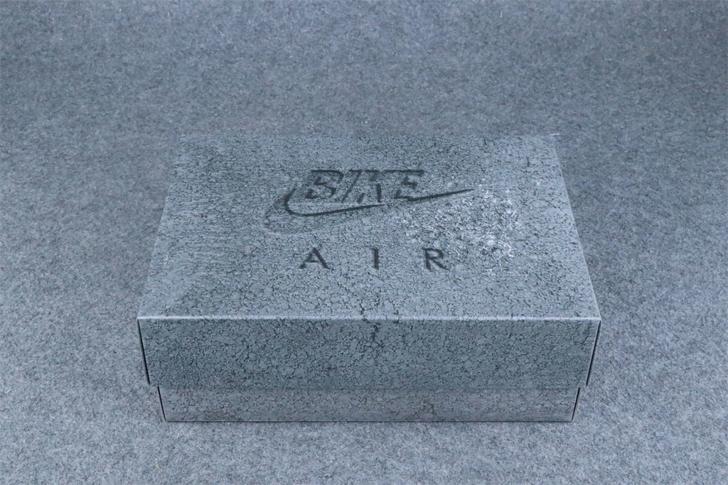 (Custom) Jordan 4 Retro OG SP Brick by Brick “Grey”