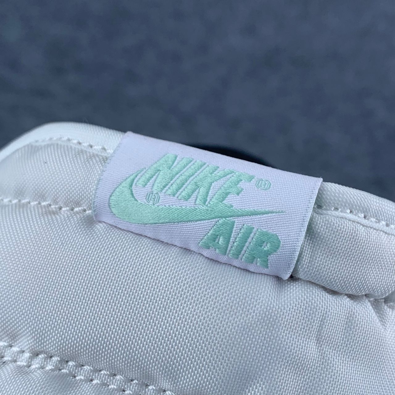 Air Jordan 1 Retro High OG NRG 'Igloo'
