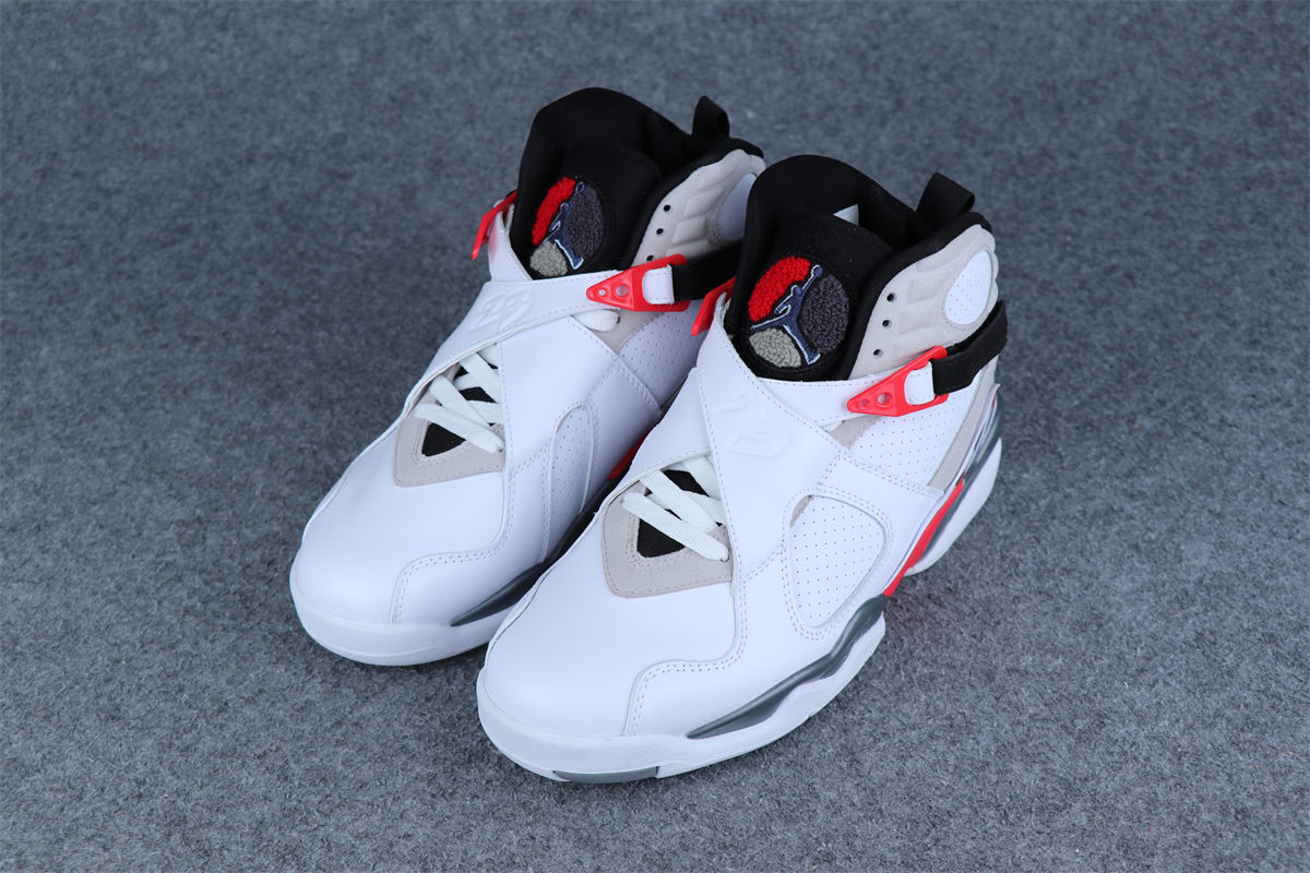 Air Jordan 8 Retro 'Bugs Bunny' 2013
