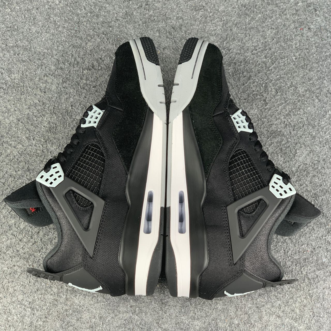 Air Jordan 4 Retro SE 'Black Canvas'