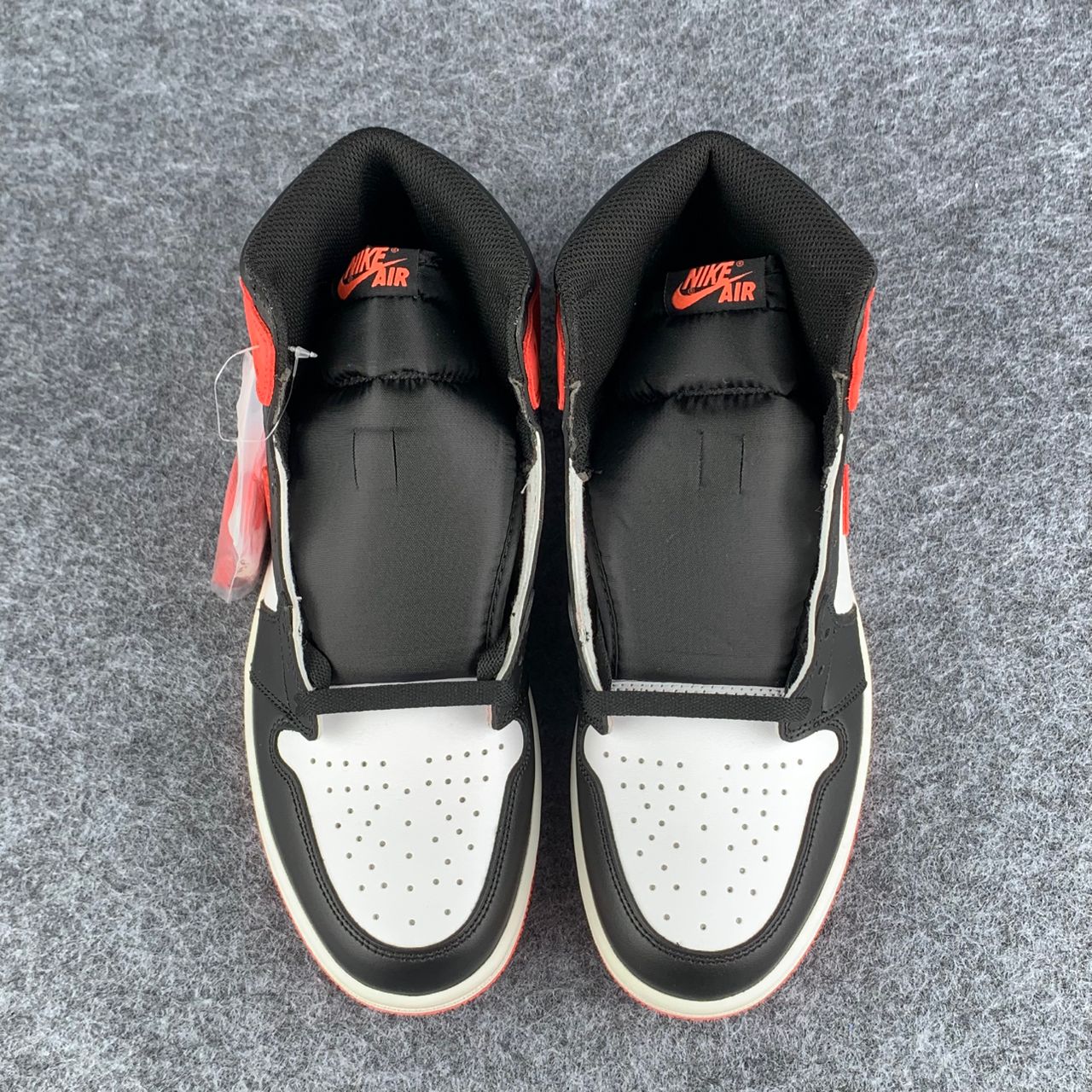 Air Jordan 1 Retro High OG 'Best Hand in the Game - Track Red'