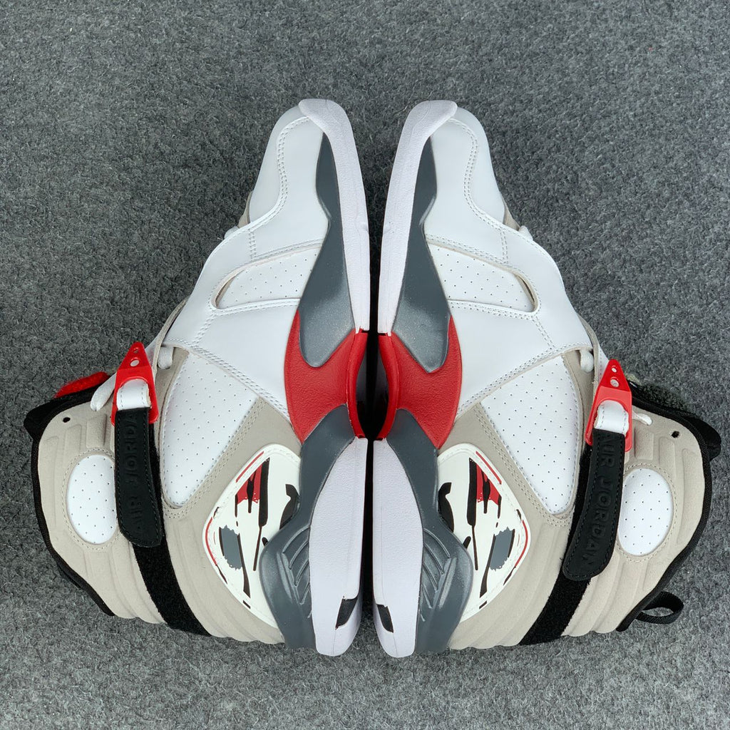 Air Jordan 8 Retro 'Bugs Bunny' 2025