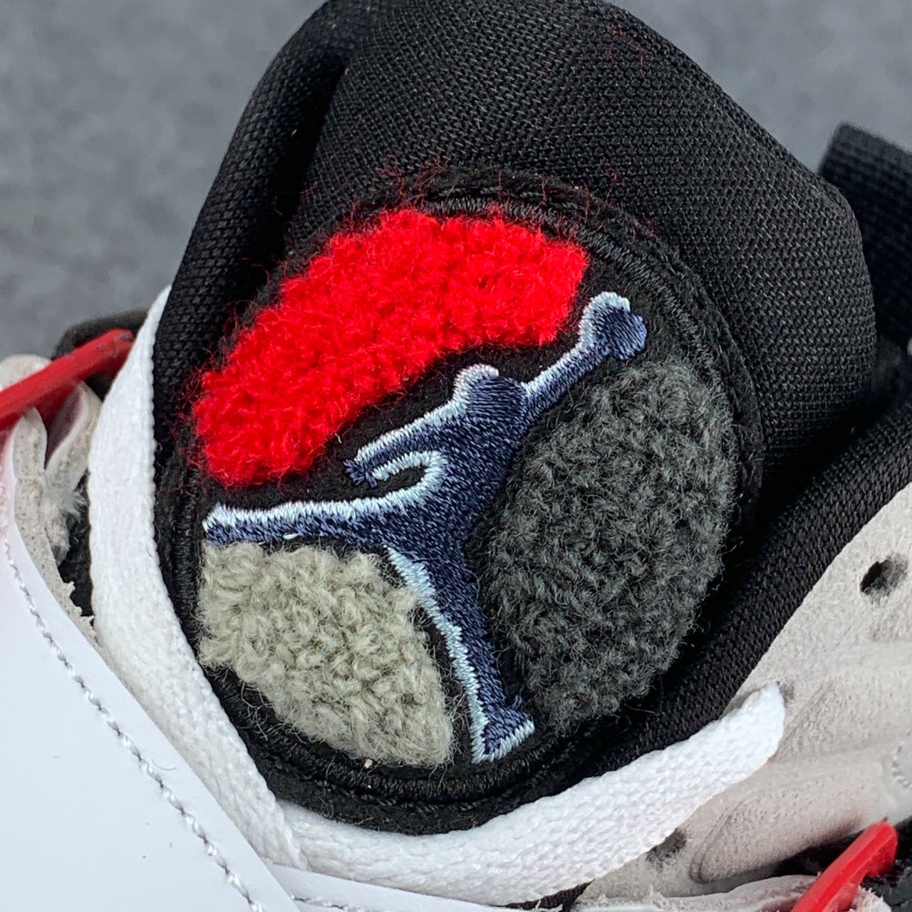 Air Jordan 8 Retro 'Bugs Bunny' 2025