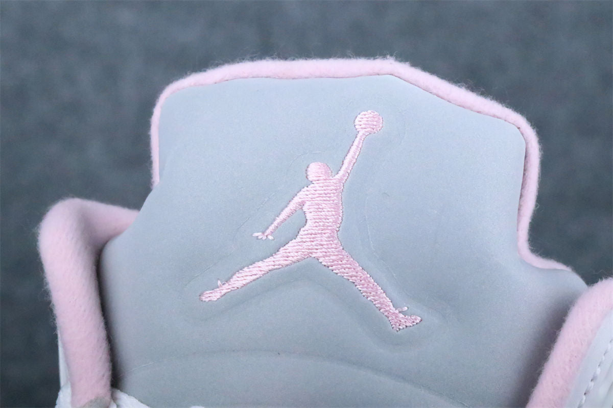 Air Jordan 5 Retro 'Medium Soft Pink'