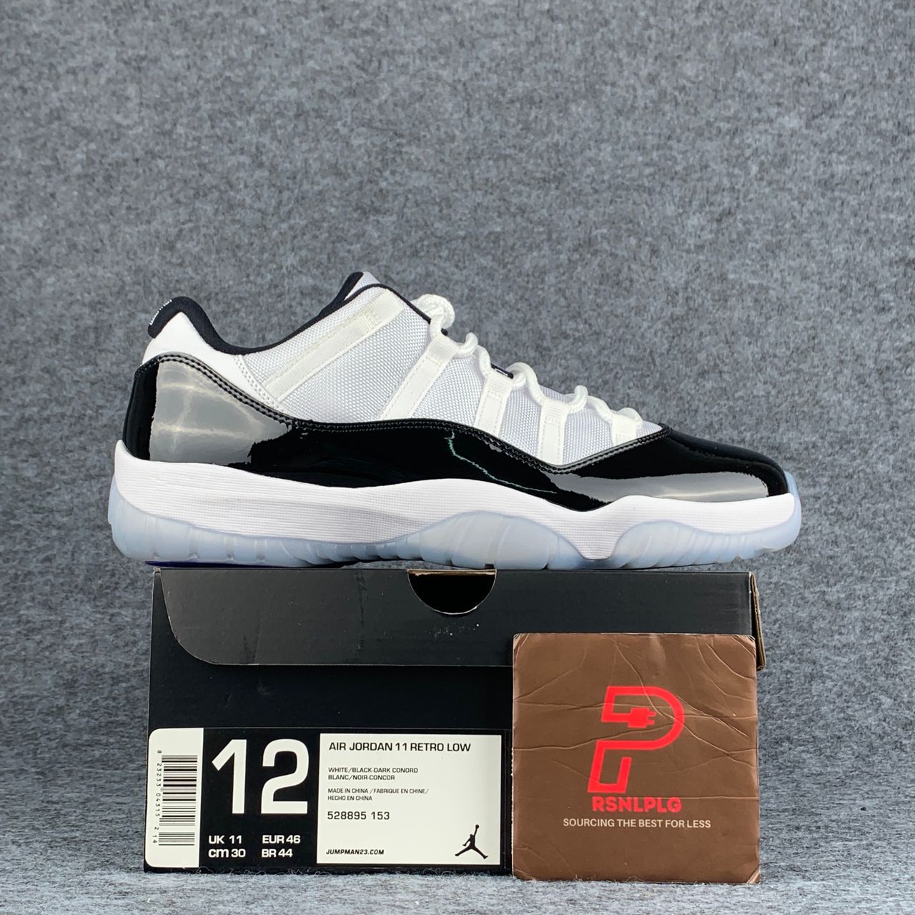 Air Jordan 11 Retro Low 'Concord'