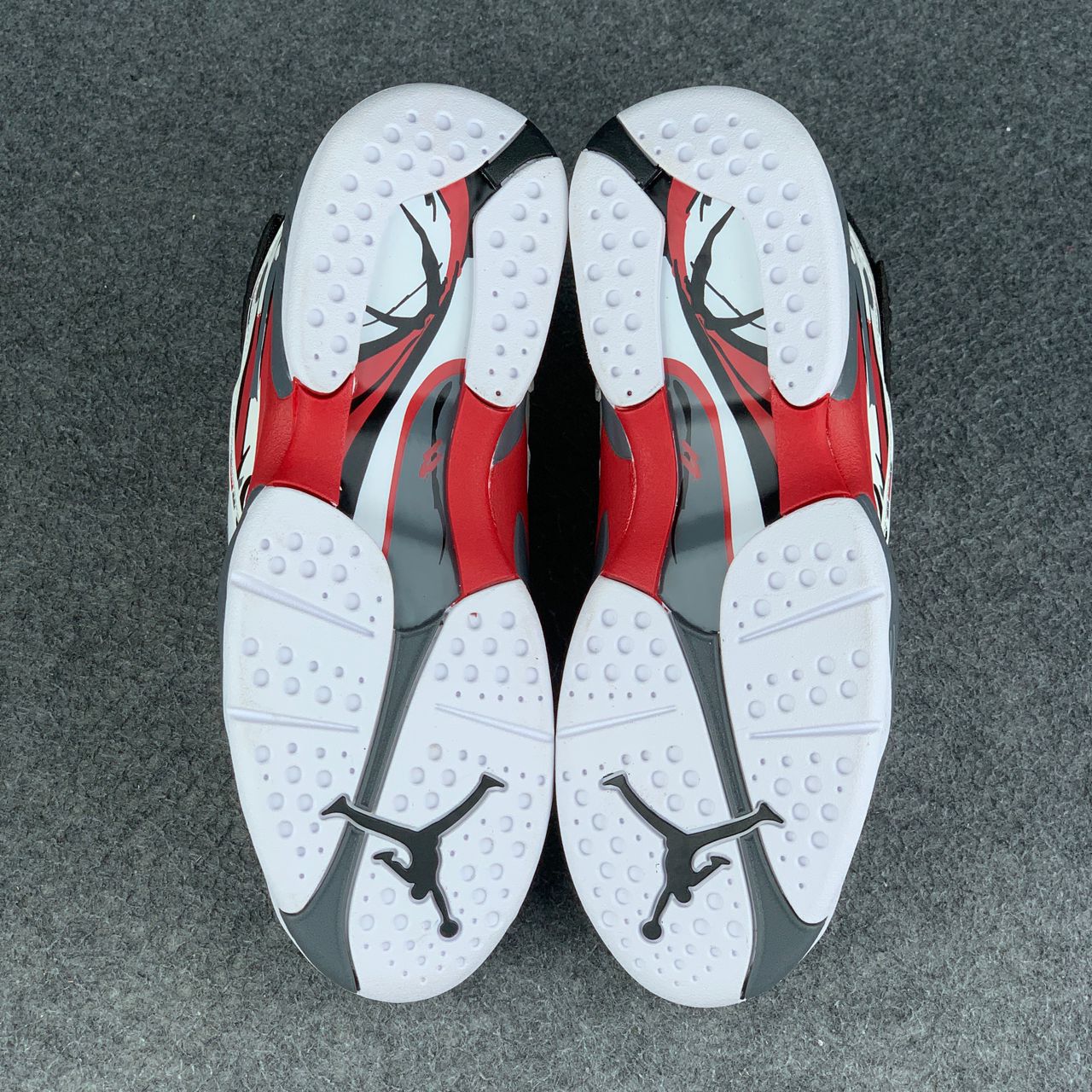 Air Jordan 8 Retro 'Bugs Bunny' 2025