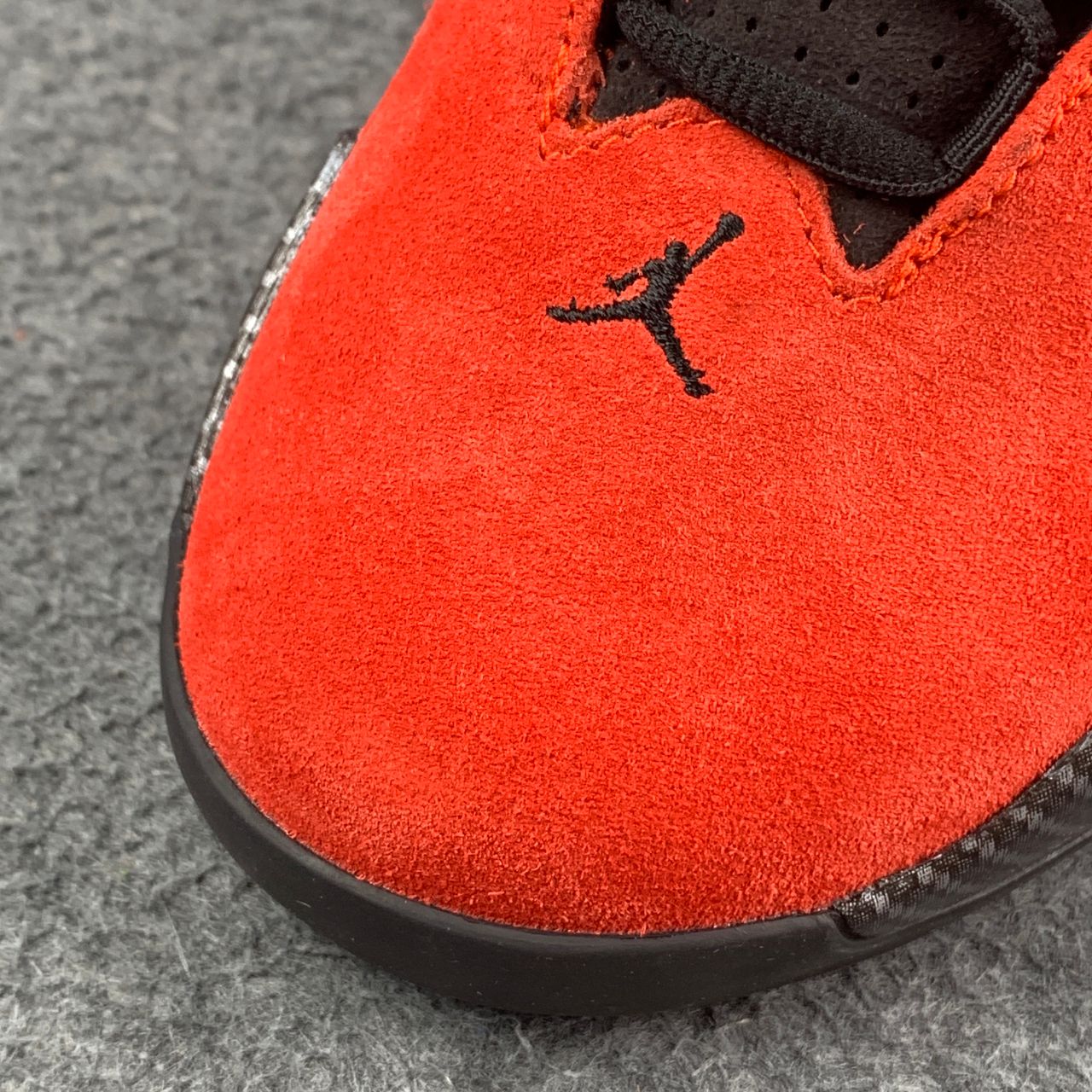 Air Jordan 14 Retro 'Ferrari' 2025