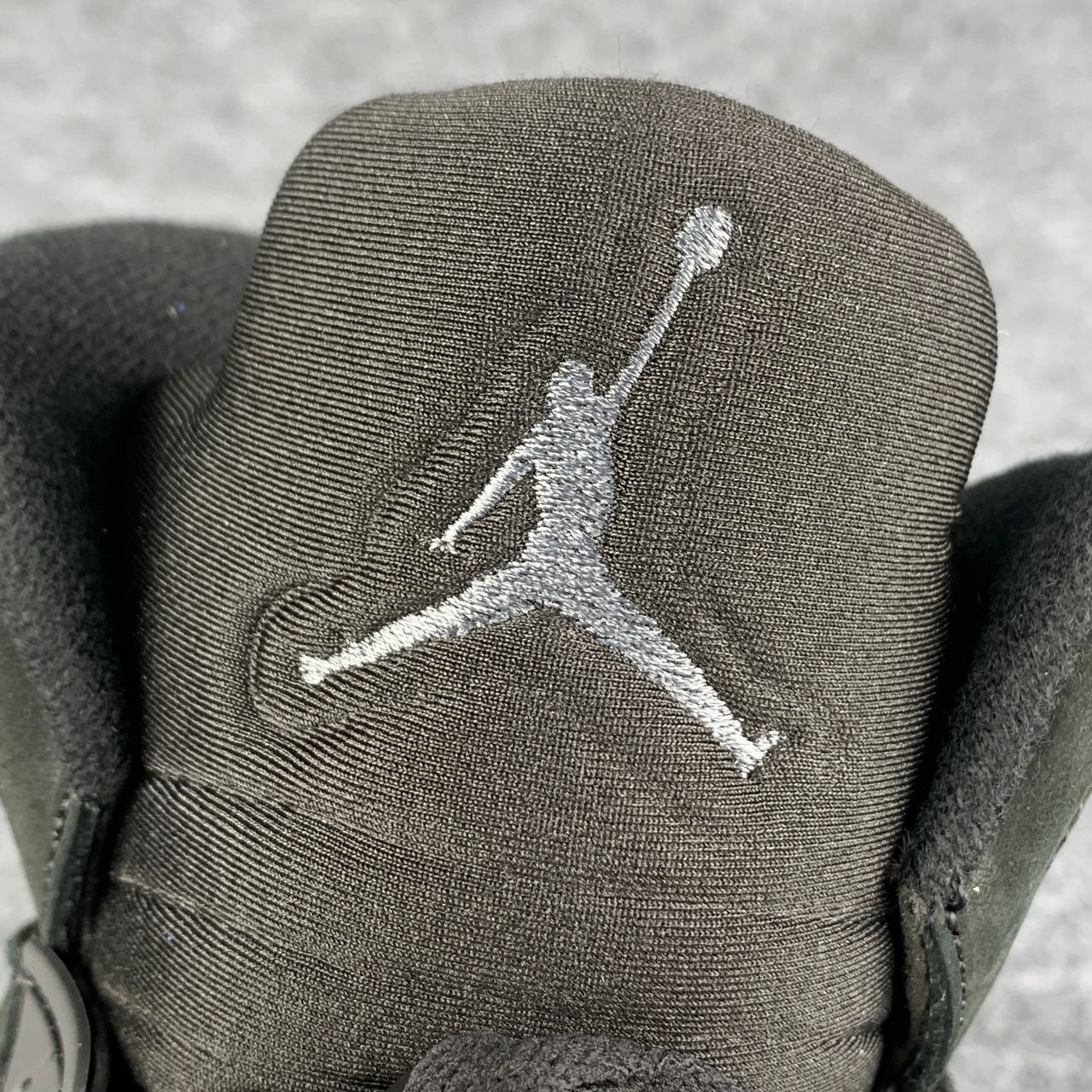 (Custom) Air Jordan 5 Retro “Black Cat”