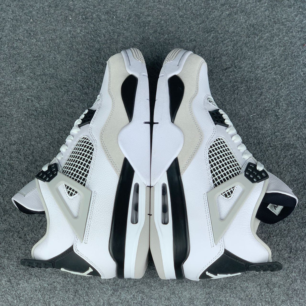Air Jordan 4 Retro 'Military Black'