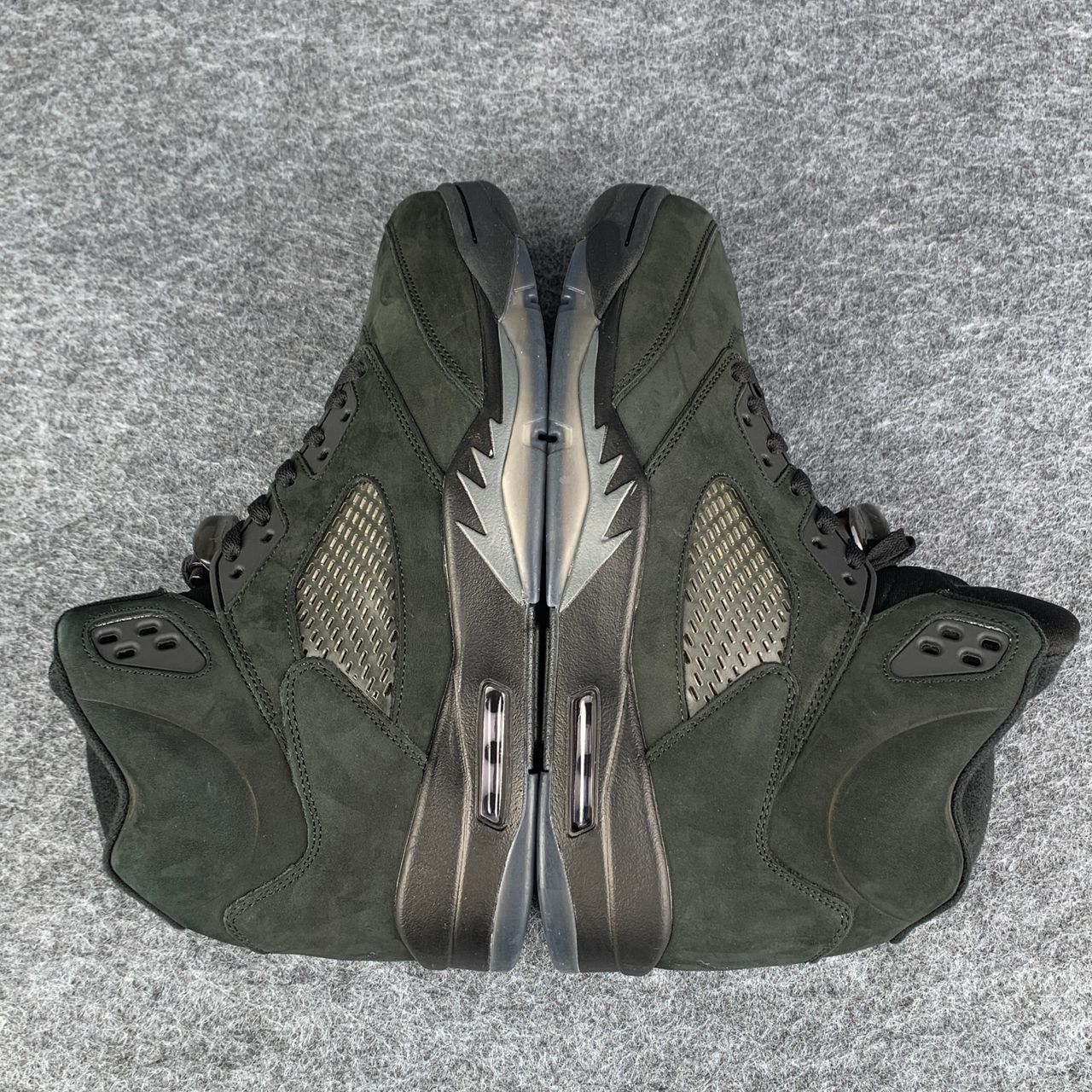(Custom) Air Jordan 5 Retro “Black Cat”