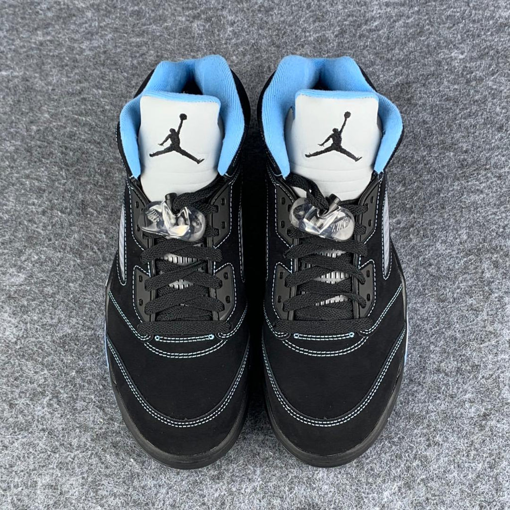 Air Jordan 5 Retro 'Black University Blue' 2026