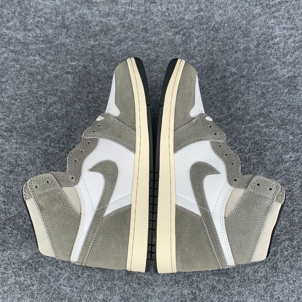 Air Jordan 1 Retro High OG 'Washed Black'