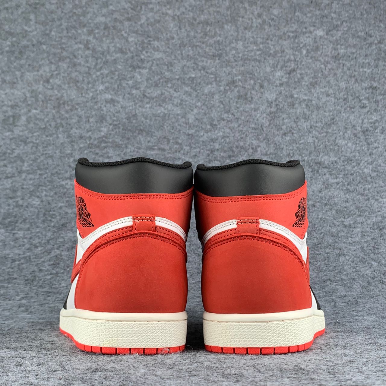 Air Jordan 1 Retro High OG 'Best Hand in the Game - Track Red'