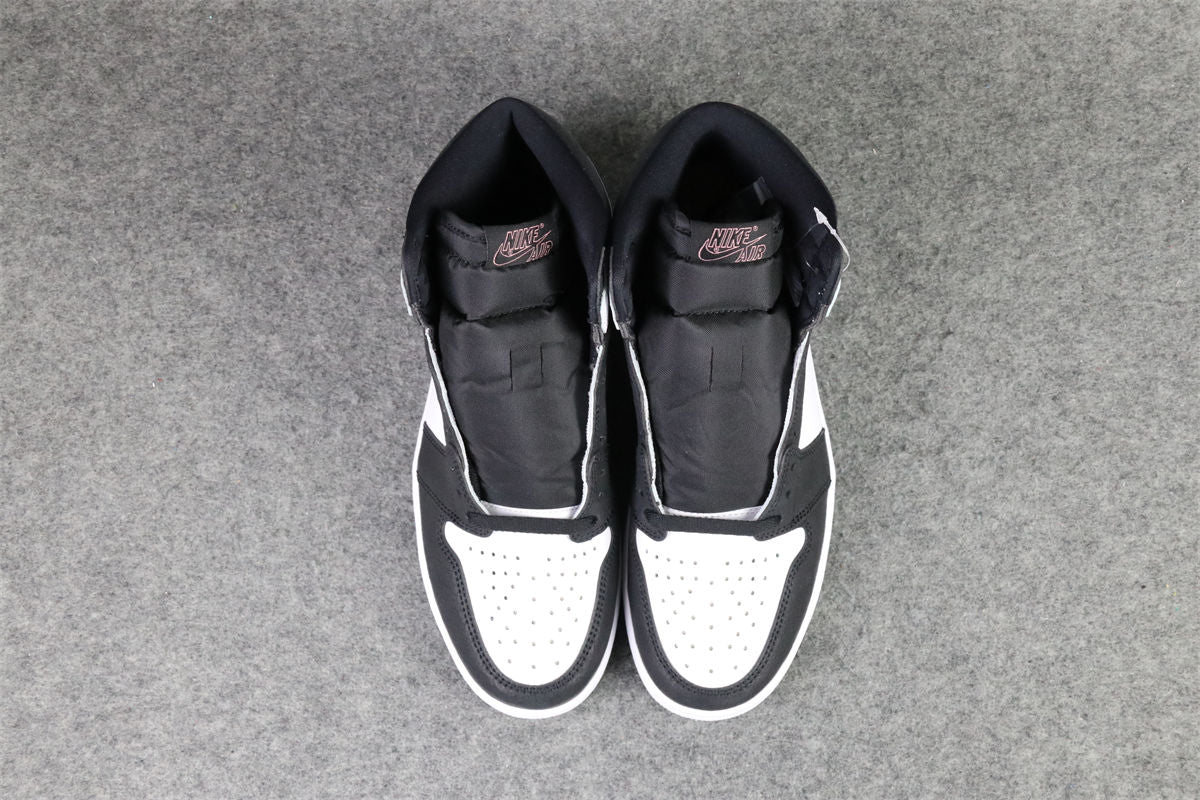 Air Jordan 1 Retro High OG 'Stage Haze'