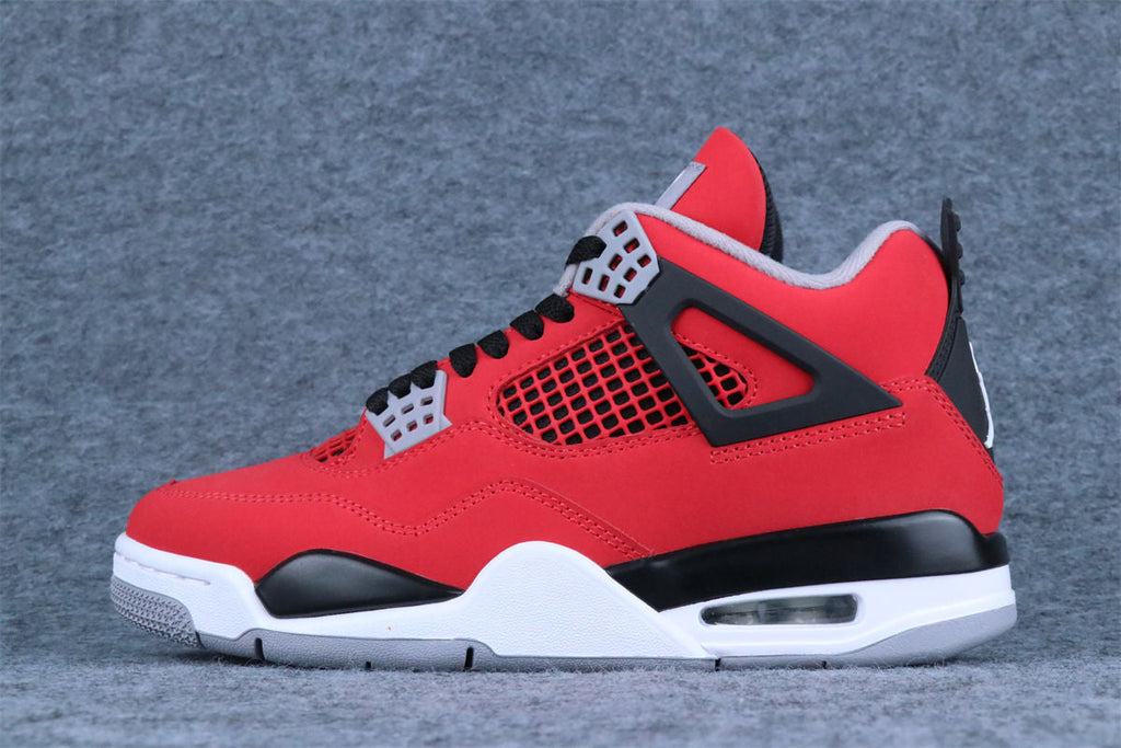 Air Jordan 4 Retro 'Toro Bravo' 2026