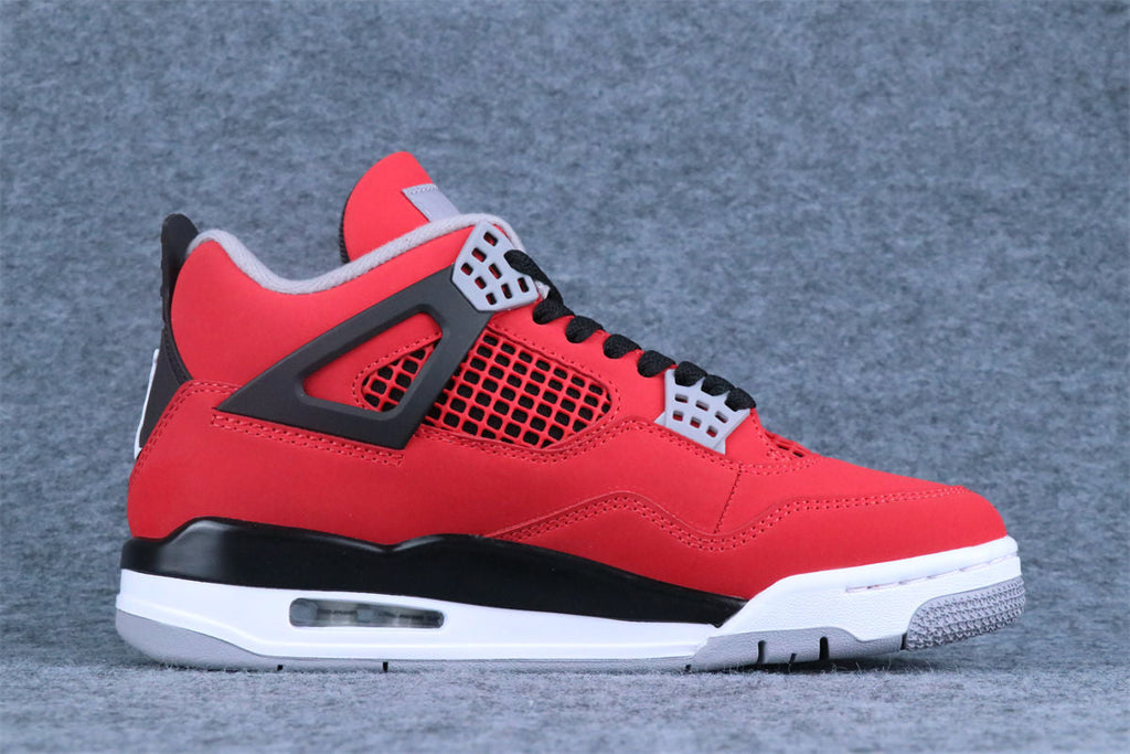 Air Jordan 4 Retro 'Toro Bravo' 2026