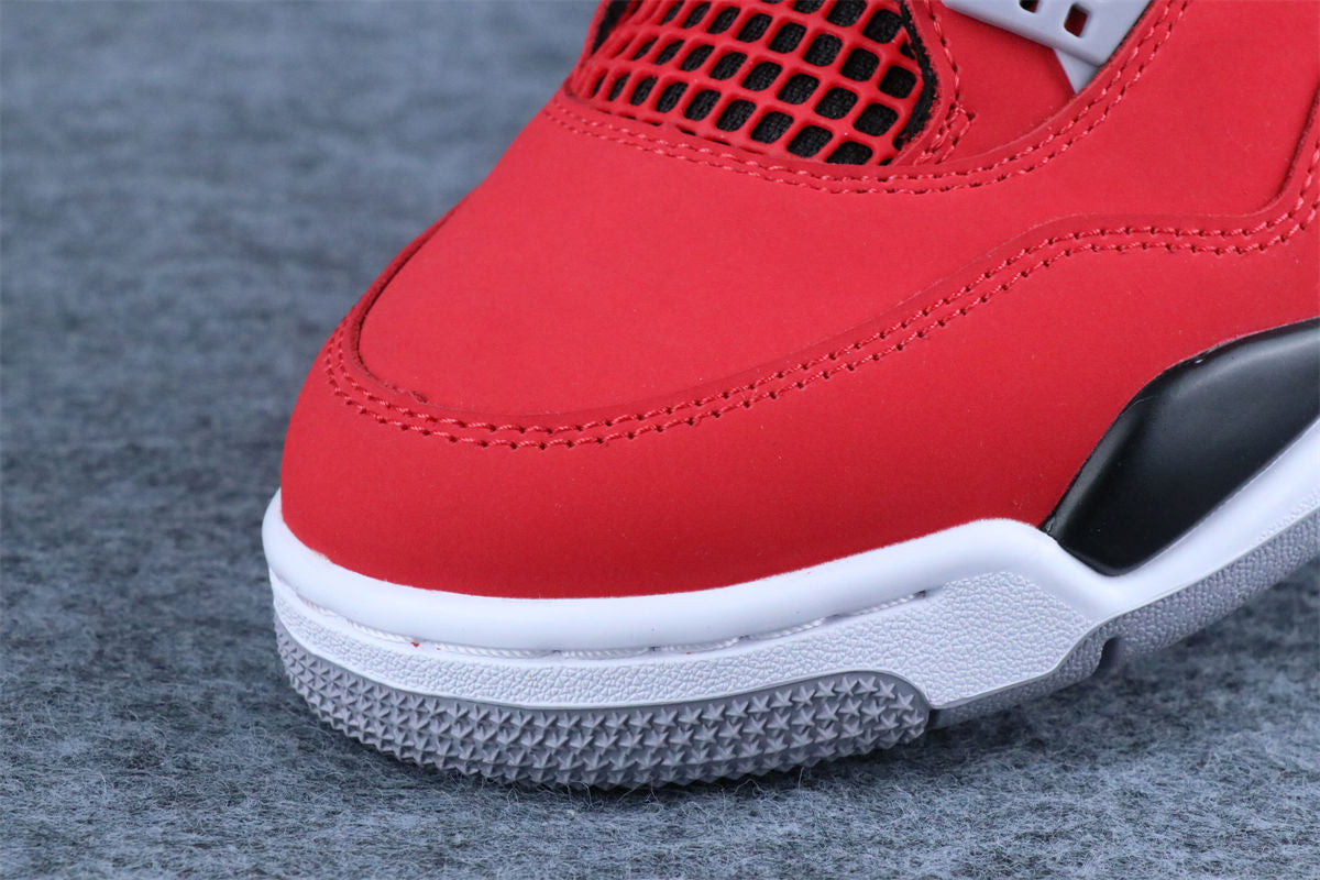 Air Jordan 4 Retro 'Toro Bravo' 2026