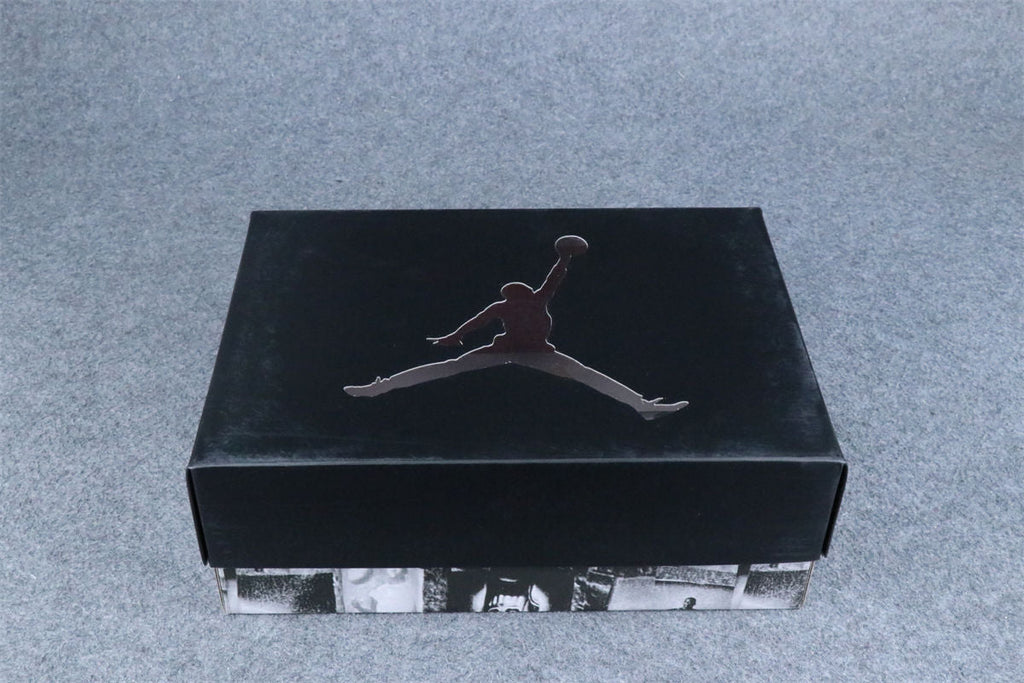 Air Jordan 4 Retro ‘Flight Club’