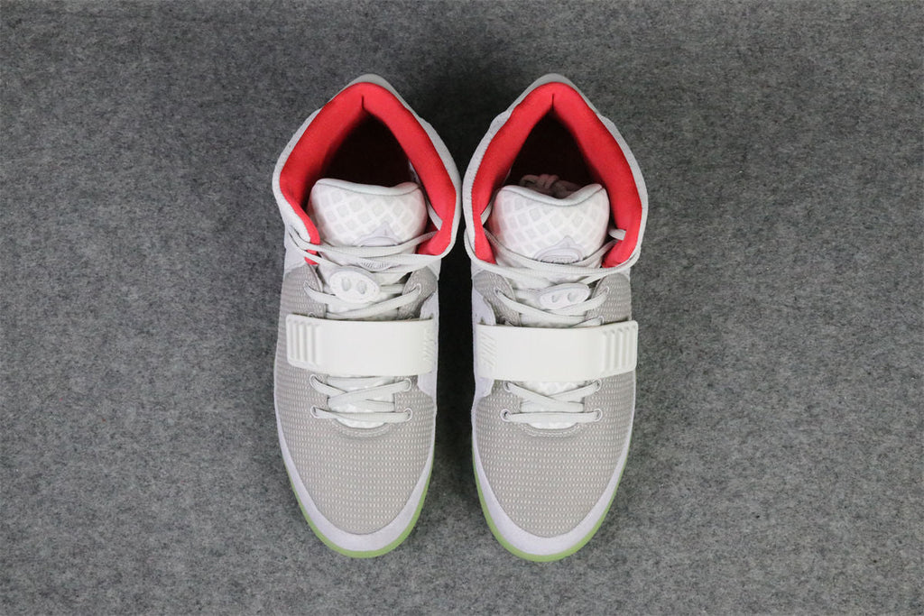 Air Yeezy 2 NRG 'Pure Platinum'