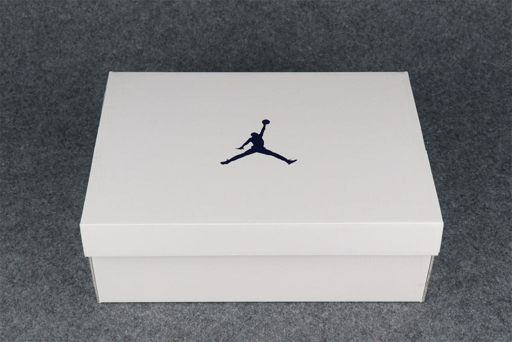 Air Jordan 4 Retro 'Purple Metallic'