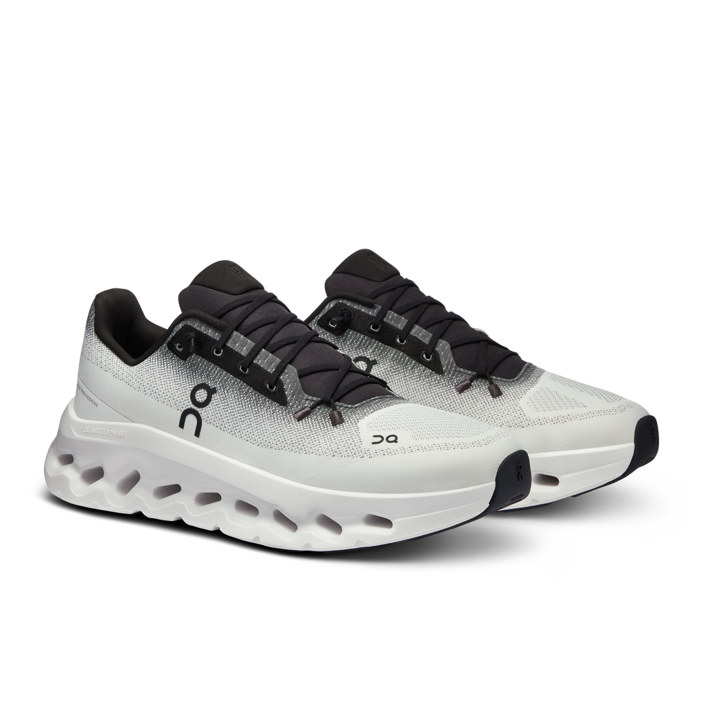 On Cloudtilt Running Shoe